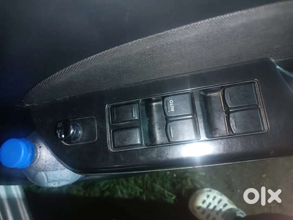 Maruti Suzuki Swift Vxi Cng 2013