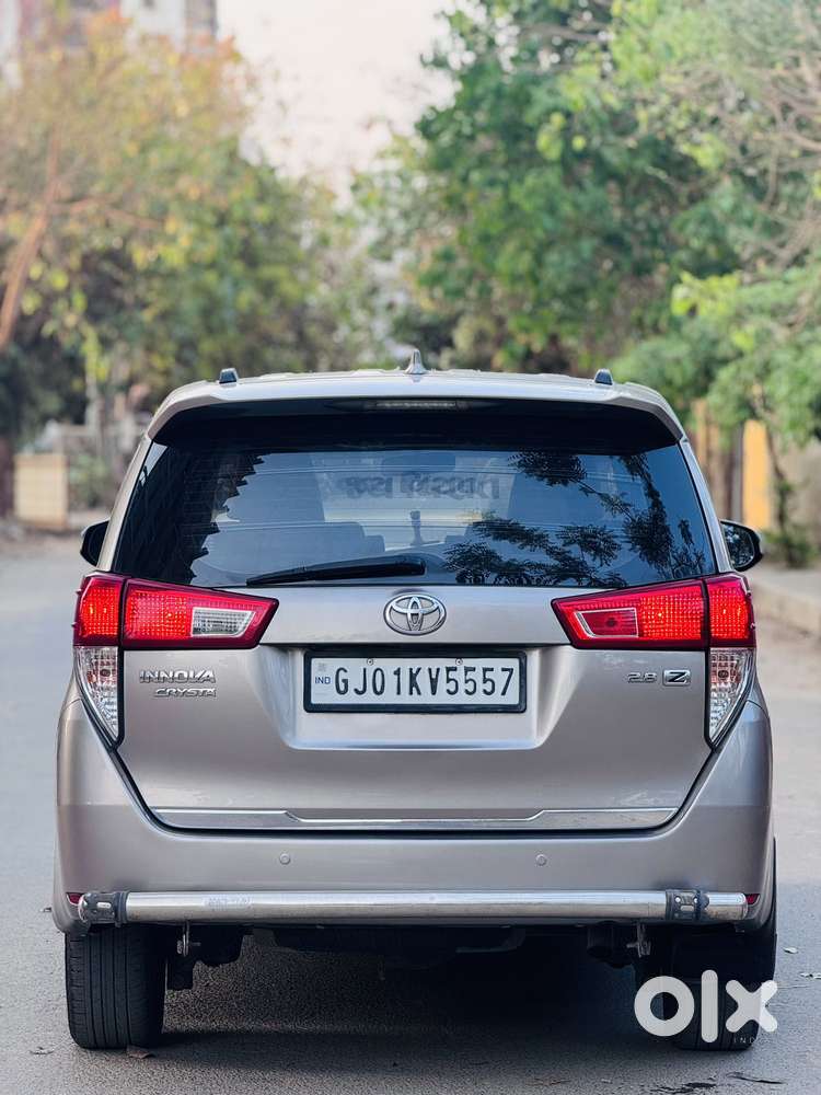 Toyota Innova Crysta 2.8 Zx At 7 Seater, 2019, Diesel