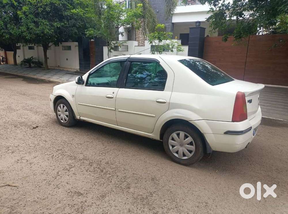 Mahindra Renault Logan, 2011, Diesel