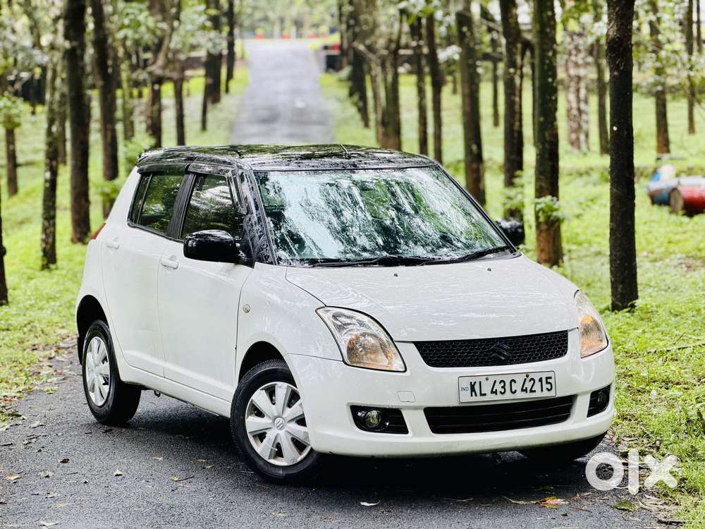 Maruti Suzuki Swift Vxi Optional, 2011, Petrol