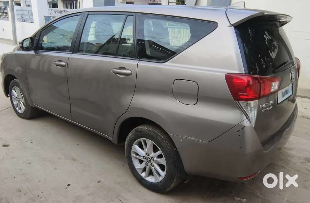 Toyota Innova Crysta 2.8 At 2019