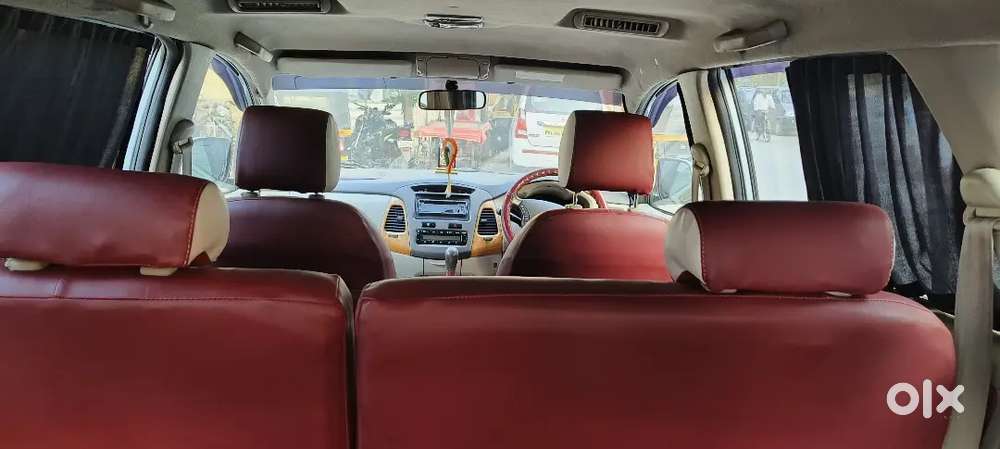 8 Sitter Inova For Sale Urgently
