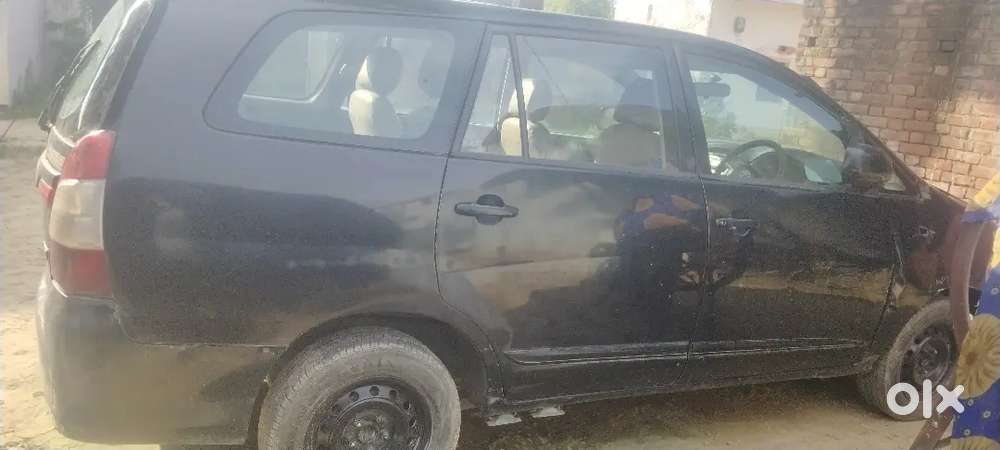 Toyota Innova G2 2016