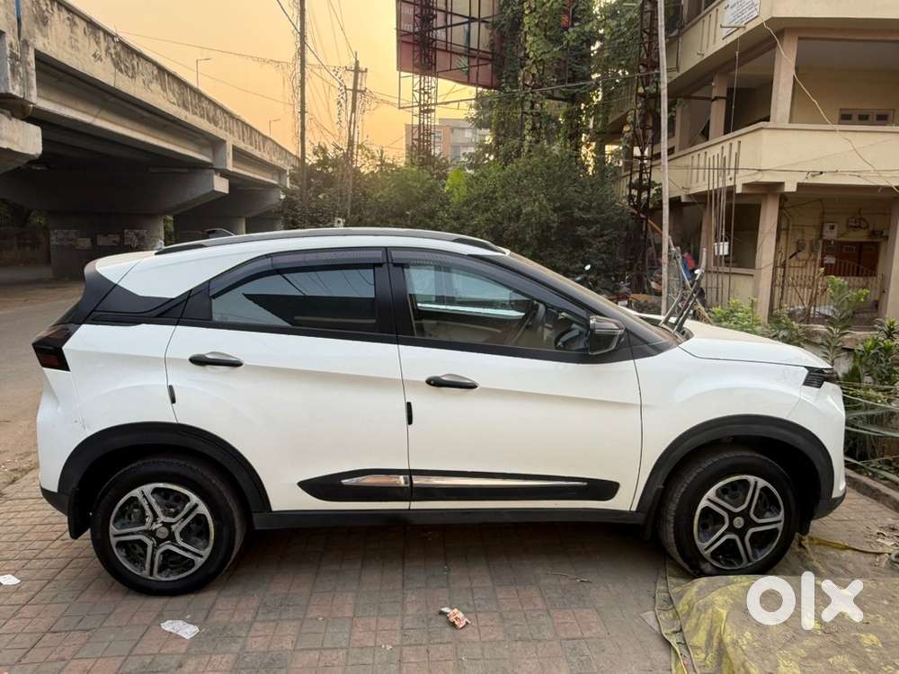 Tata Nexon Cng Pure S 2025