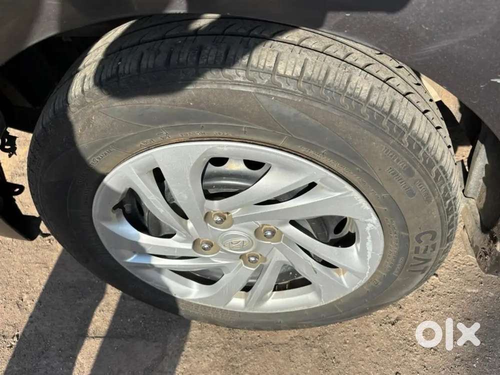 Hyundai Aura 1.2 Petrol 2020