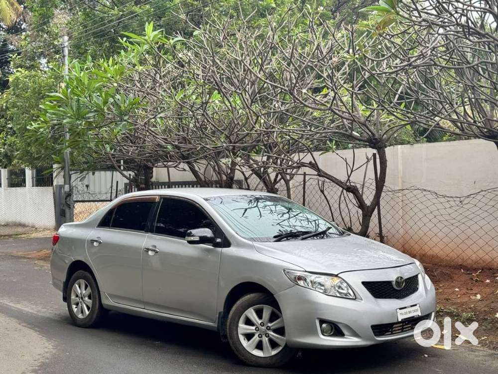 Toyota Corolla Altis G, 2010, Diesel
