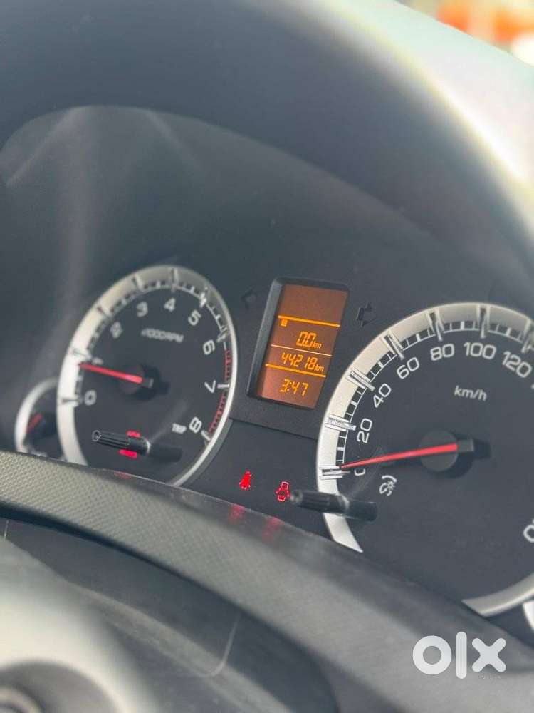 Maruti Suzuki Swift 1.2 Vxi (o), 2014, Petrol