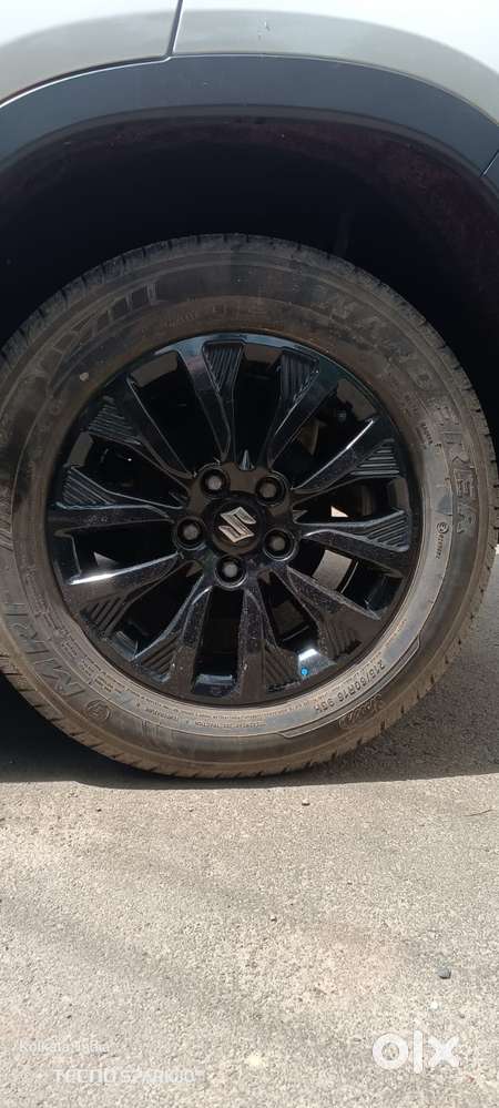 Maruti Suzuki Brezza 1.5 Zxi Smart Hybrid, 2020, Petrol