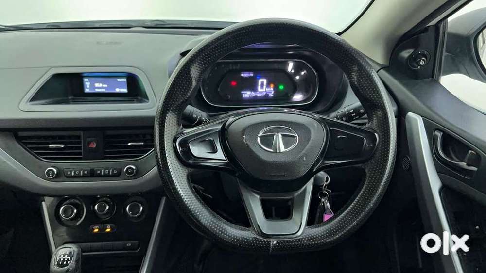 Tata Nexon 1.2 Revotron Xm (s), 2023, Petrol