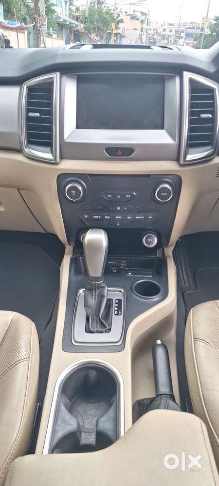 Ford Endeavour 2.2 Titanium At 4x2, 2016, Diesel