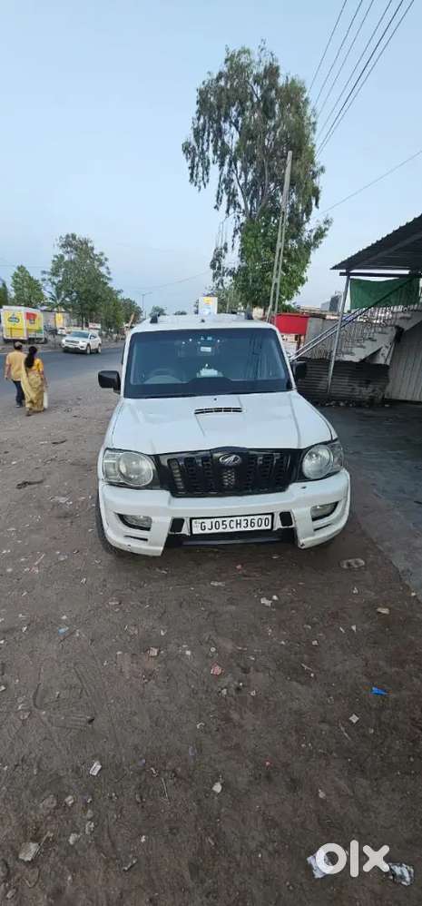 Mahindra Scorpio 2006 Diesel 80000 Km Driven