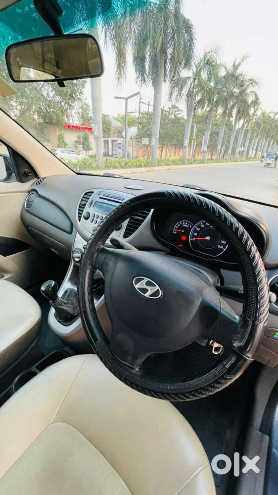 Hyundai I10 Sportz 1.1l, 2015, Petrol