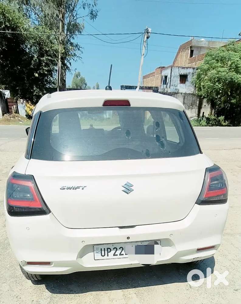 Maruti Suzuki Swift Lxi 2025