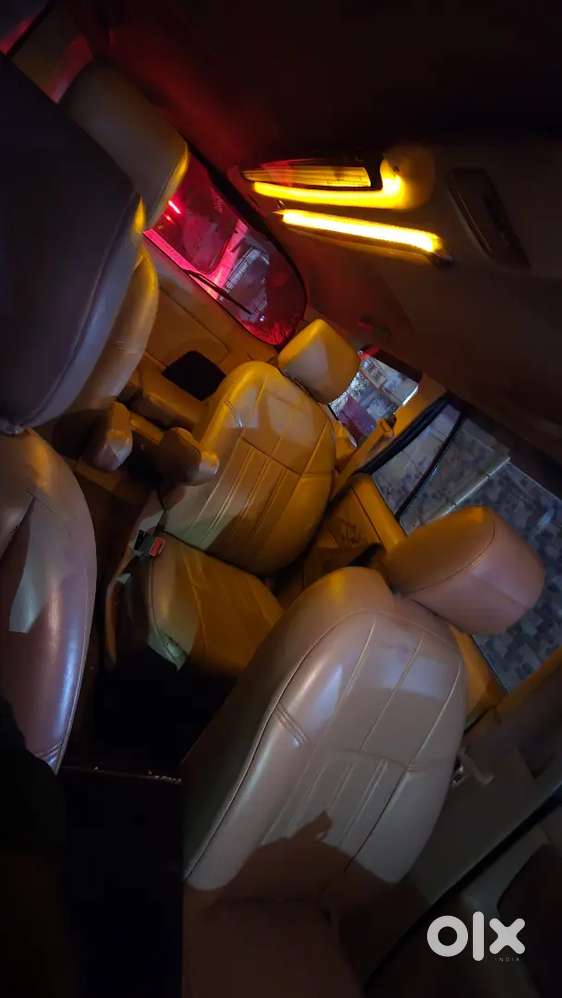 Toyota Innova 2.5 7-seater 2009