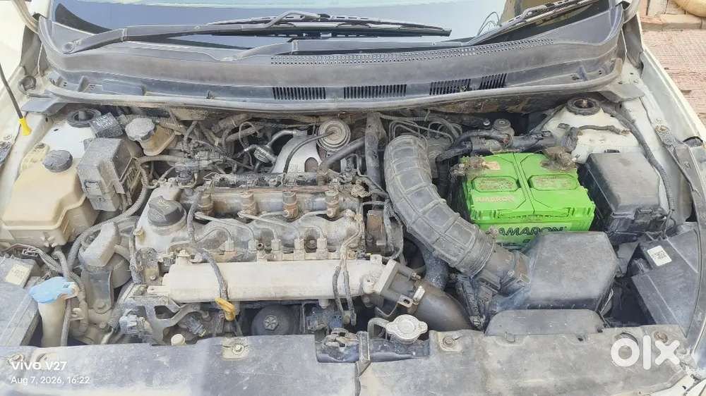 Hyundai Verna 1.6 Sx(optional) Manual 2012