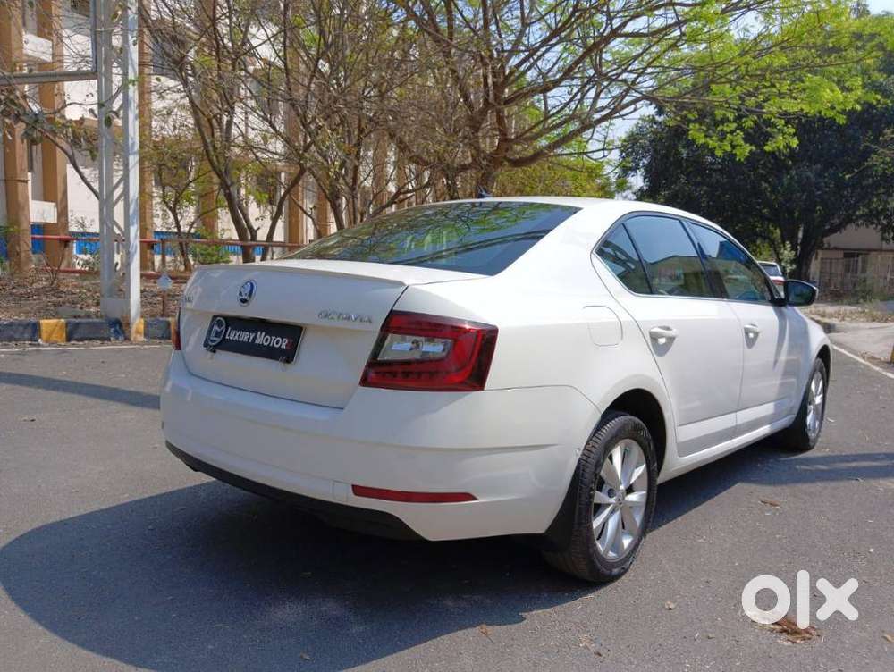 Skoda Octavia 1.8 Tsi At L K, 2018, Petrol
