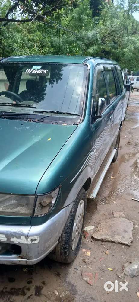 Chevrolet Tavera Neo 2009