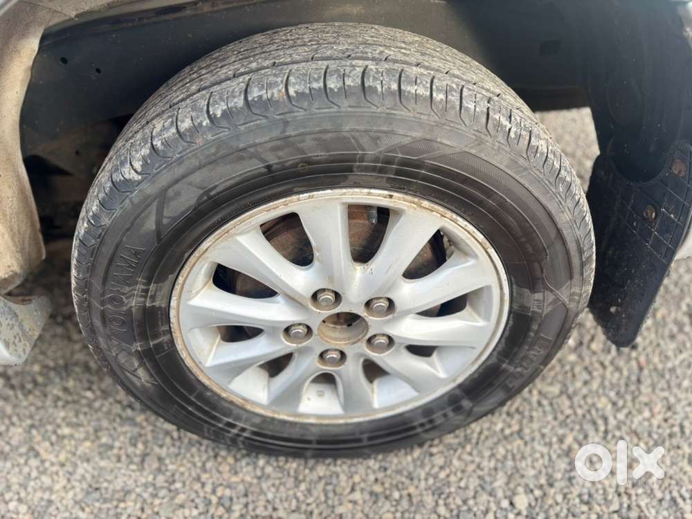 Toyota Innova Diesel 2012