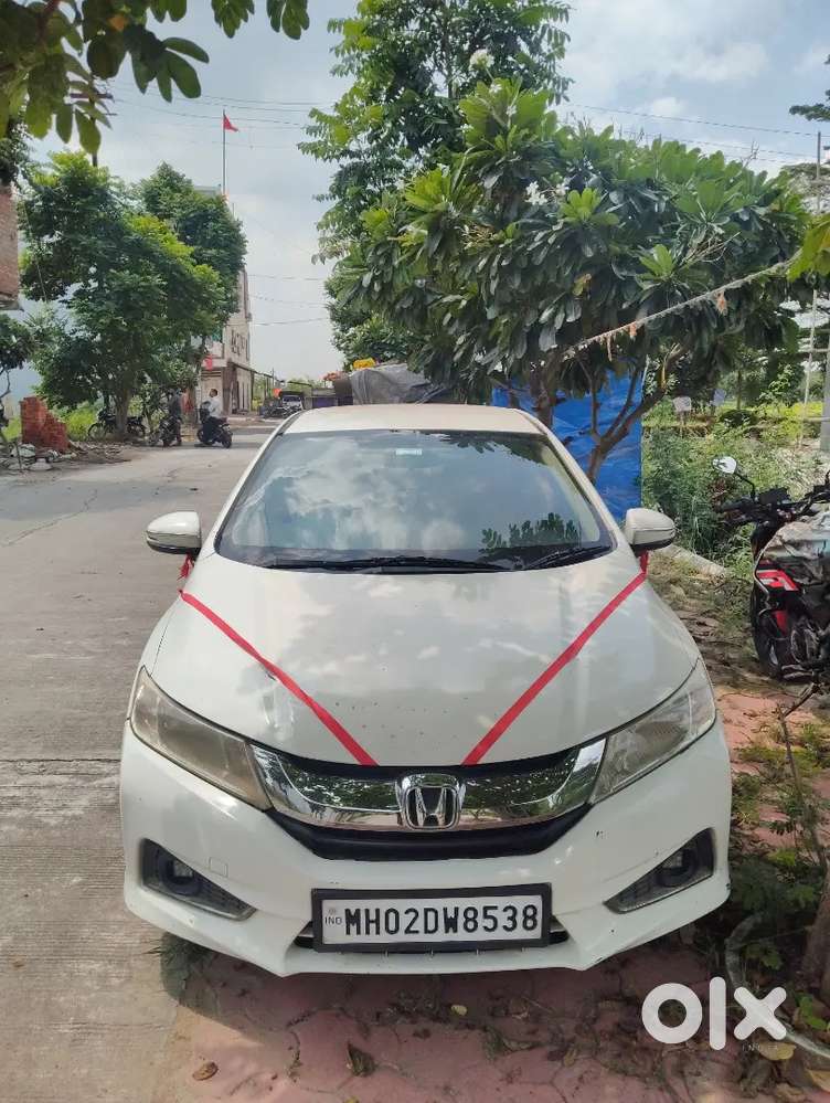 Honda City 1.5 V 2015