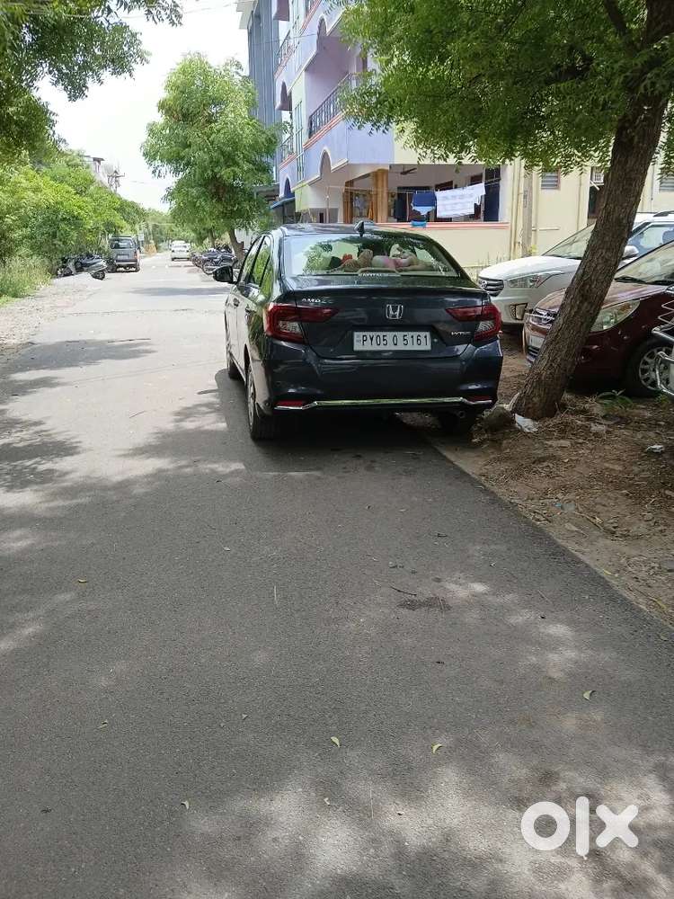 Honda Amaze 2nd Gen 2023 Petrol Well Maintained