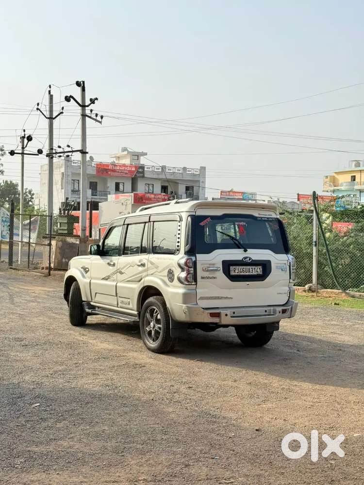 Mahindra Scorpio 2017 Diesel 118000 Km Driven