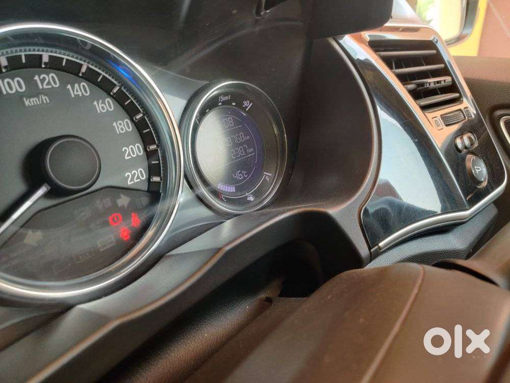 Honda City I-vtec V, 2020, Petrol