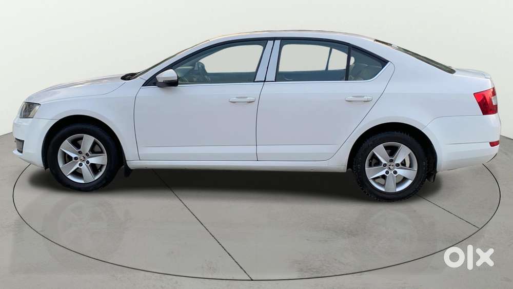 Skoda Octavia 1.8 Tsi At Style Plus, 2017, Petrol