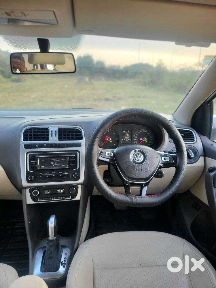 Volkswagen Vento 1.5 Highline Plus At 16 Alloy, 2015, Diesel