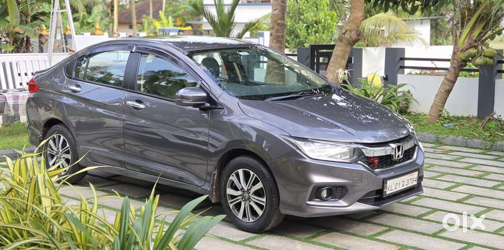 Honda City I-vtec V, 2018, Petrol