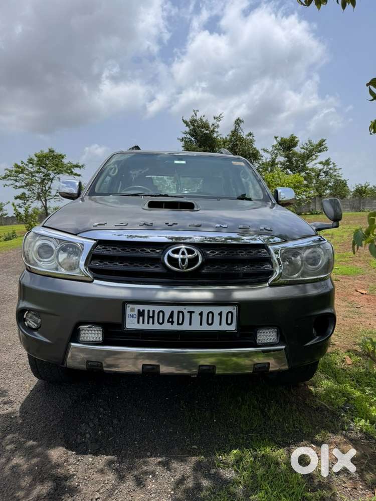 Toyota Fortuner 2010 Diesel With Vip No.
