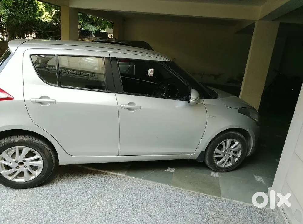 Maruti Suzuki Dzire 2011
