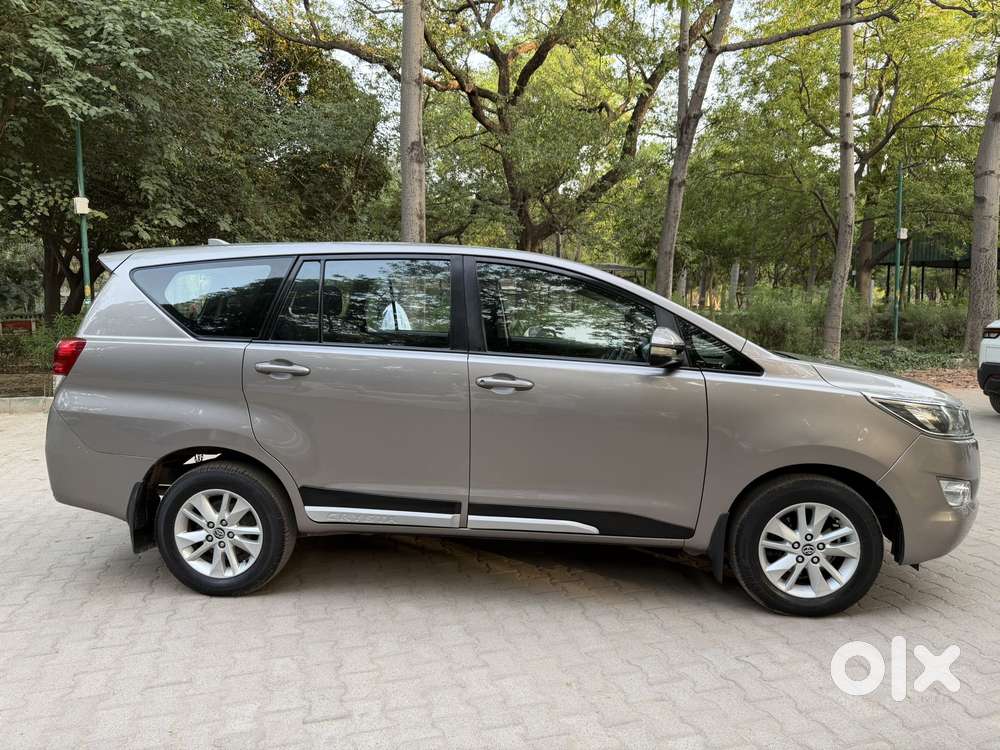 Toyota Innova Crysta 2.7 Gx Limited Edition 7 Str, 2016, Petrol