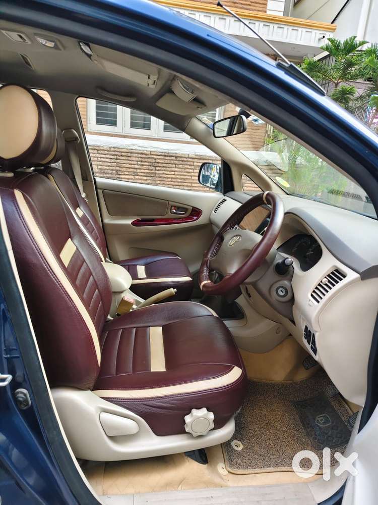 Toyota Innova 2.0 V, 2005, Petrol