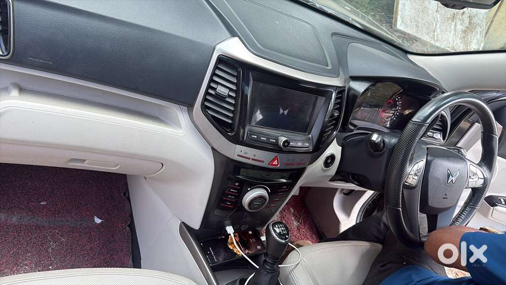 Mahindra Xuv300 Petrol Automatic 2024