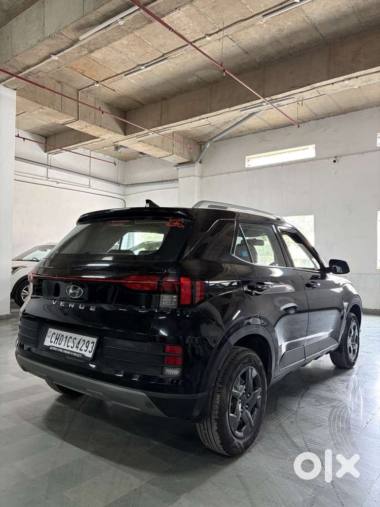Hyundai Venue S Mt 1.2 Kappa, 2023, Petrol