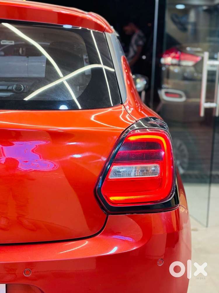 Maruti Suzuki Swift Vxi + Manual, 2021, Petrol