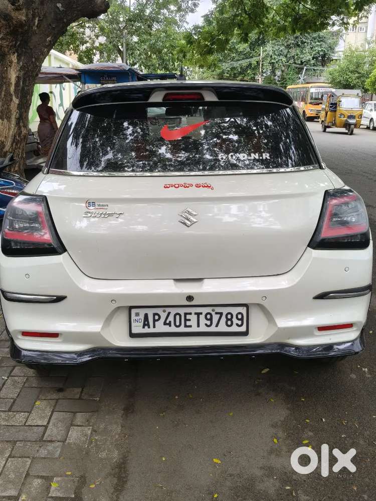 Maruti Suzuki Swift 1.2 Vxi Petrol Manual 2025