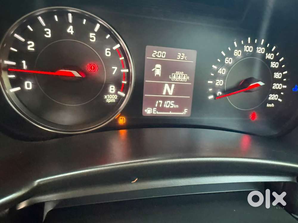 Maruti Swift  Vxi Petrol 2025 Sep