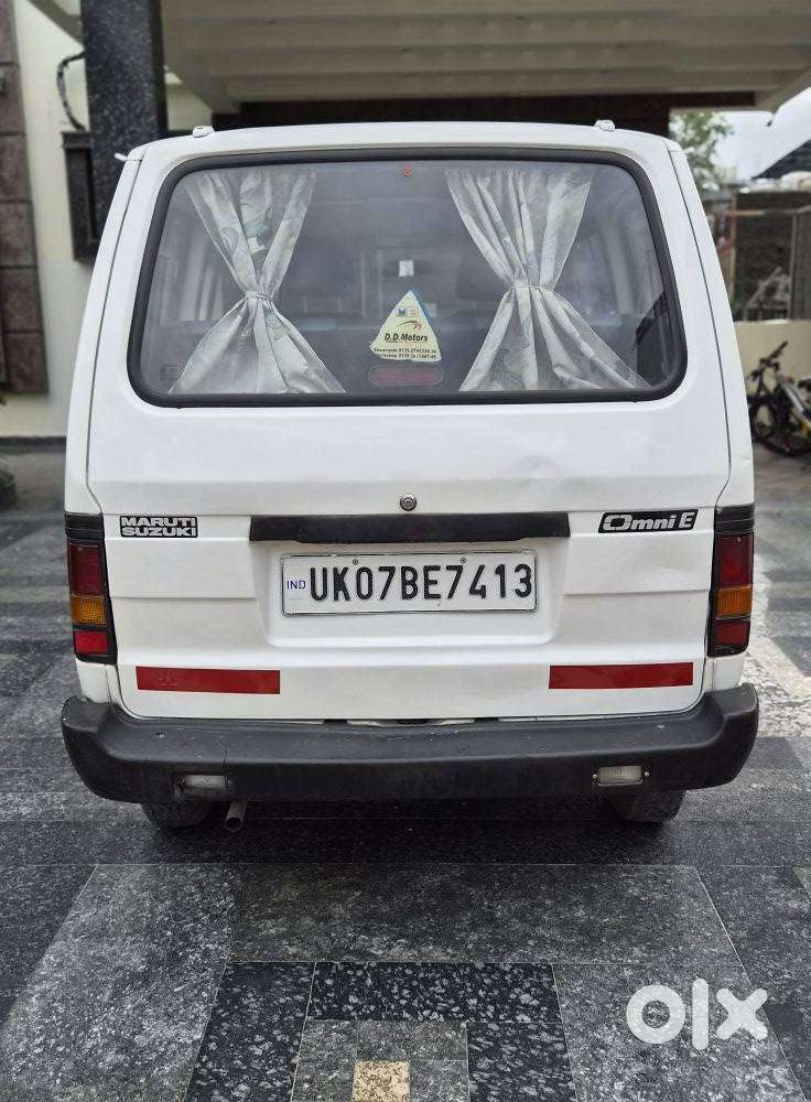 Maruti Suzuki Omni 8 Seater Bsiv, 2014, Petrol
