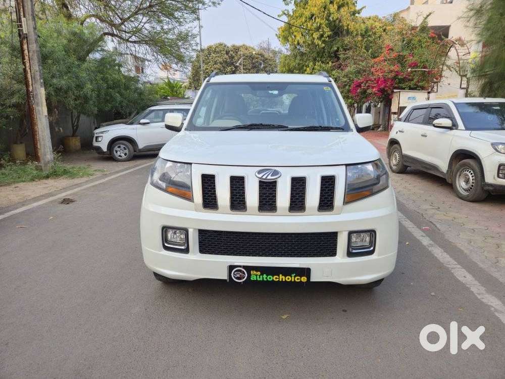 Mahindra Tuv 300 T10, 2019, Diesel