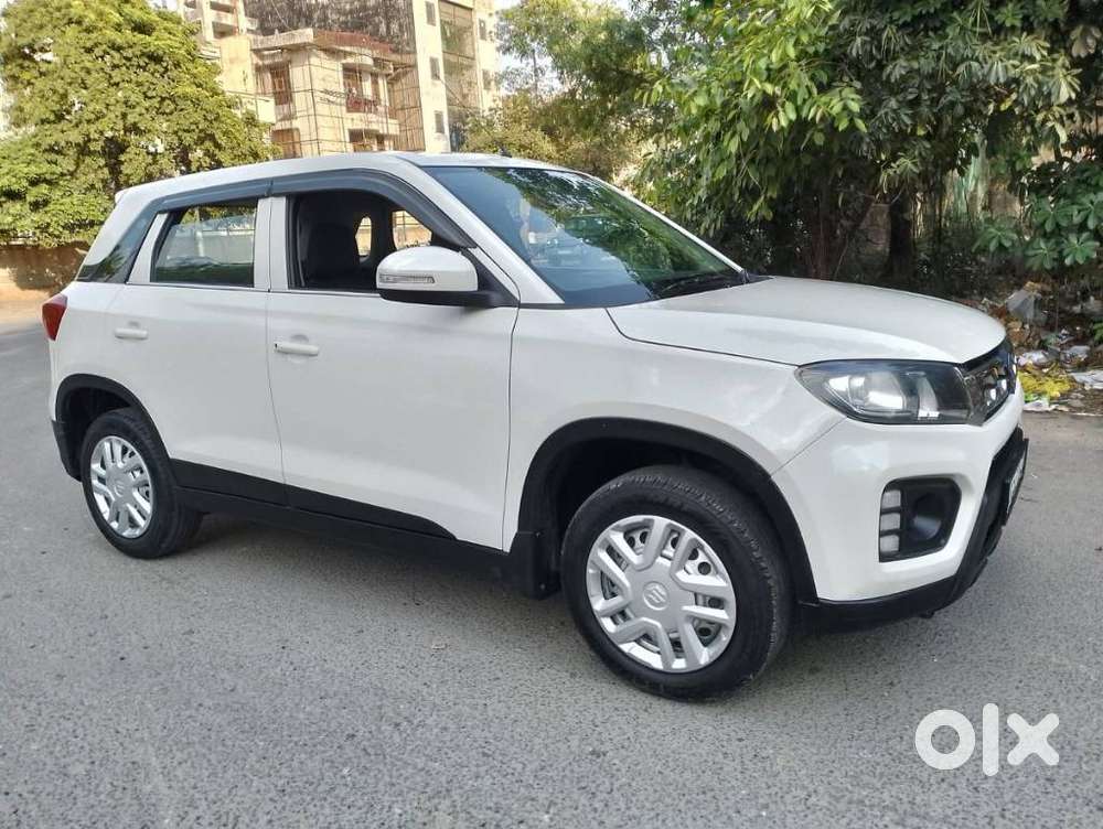 Maruti Suzuki Brezza 1.5 Lxi Smart Hybrid, 2022, Petrol