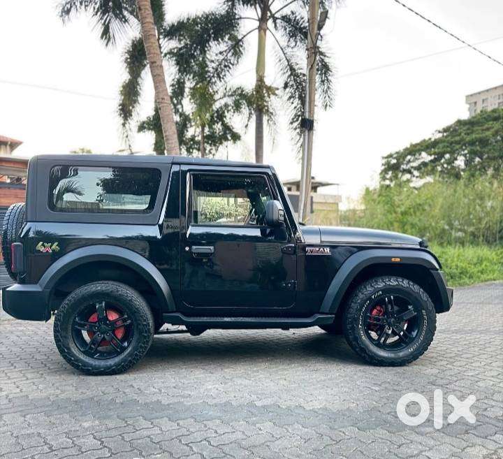 Mahindra Thar Lx Hard Top Petrol Mt 4wd, 2022, Petrol