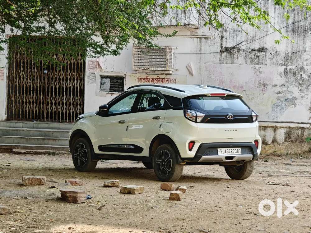 Tata Nexon Xm 2022 Petrol