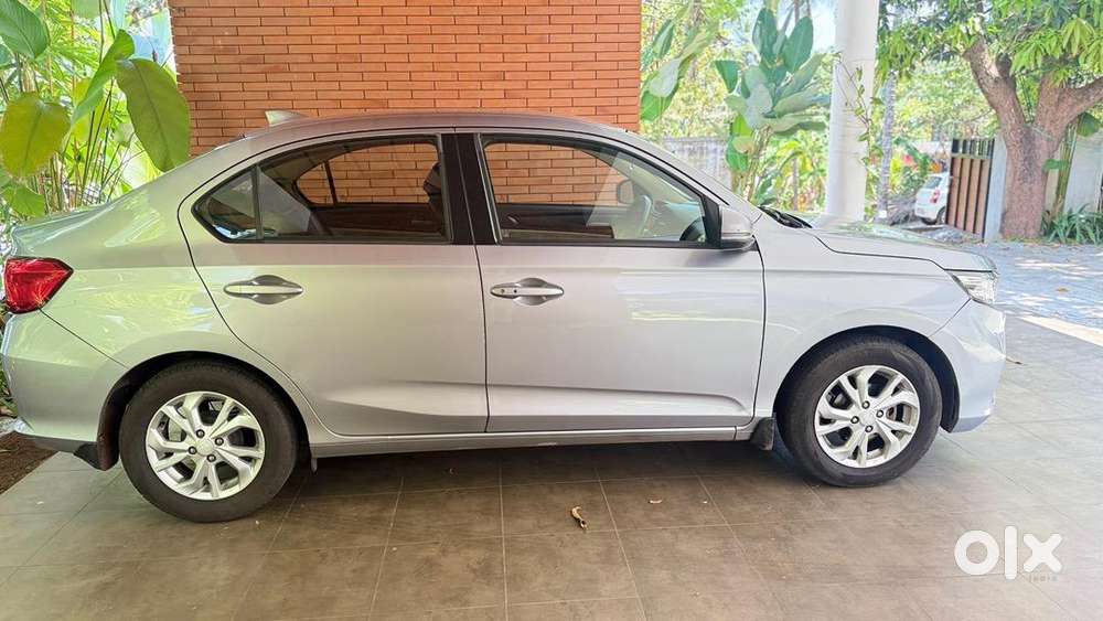 Honda Amaze 2018 Petrol 64000 Km Driven