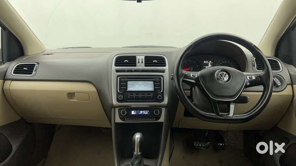 Volkswagen Vento 2010-2013 Petrol Highline, 2016, Petrol