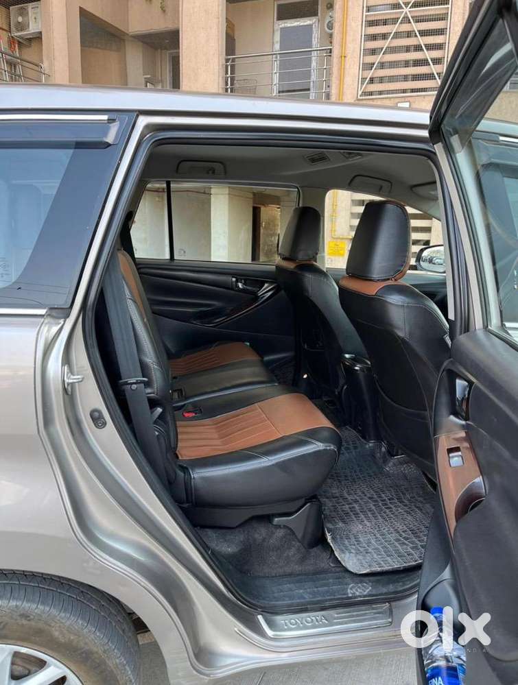 Toyota Innova Crysta 2017 Diesel Well Maintained