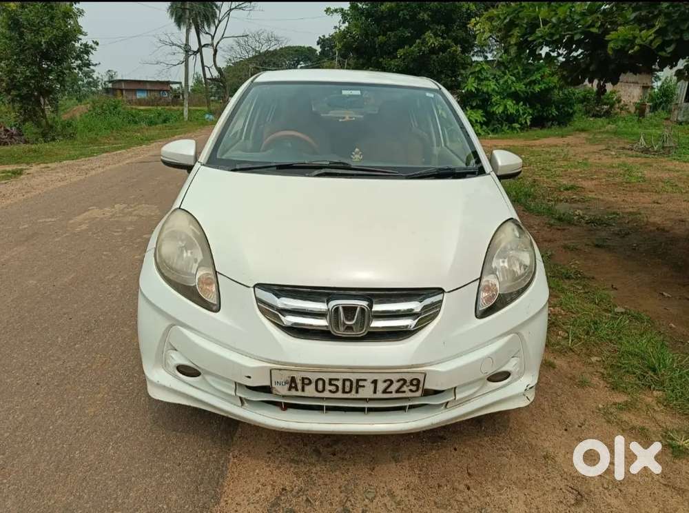 Honda Amaze 2015 Diesel 250000 Km Driven