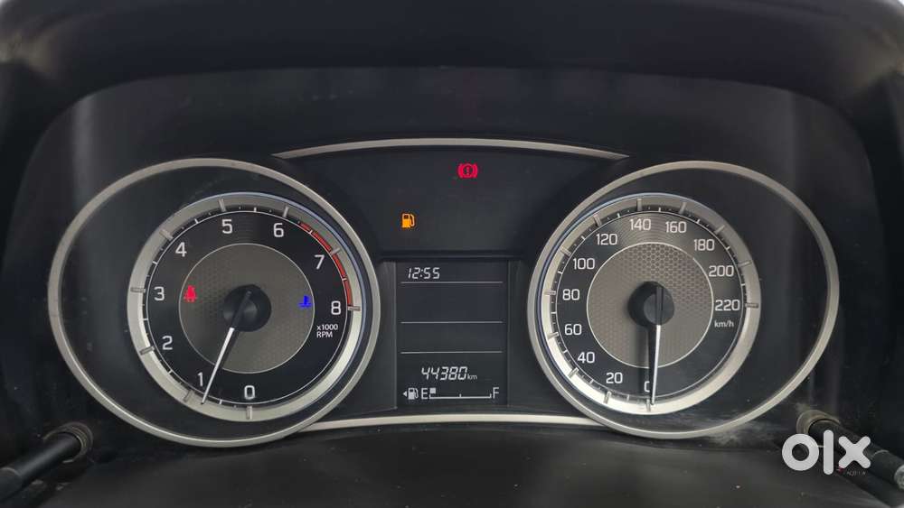 Maruti Suzuki Dzire 1.2 Vxi, 2022, Petrol