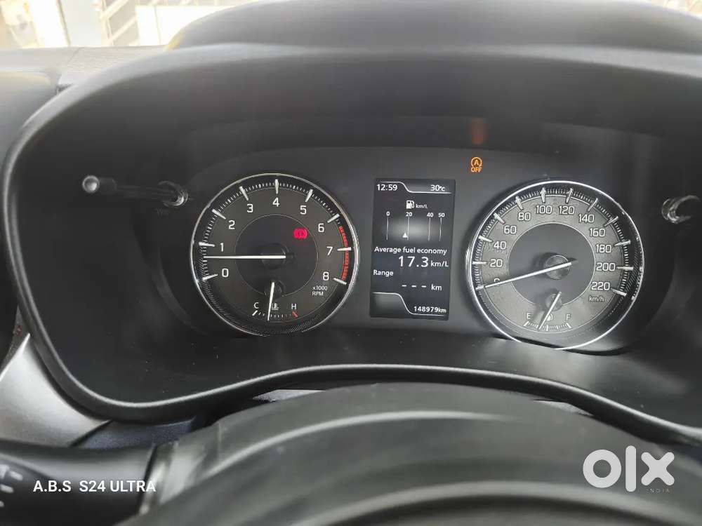 Show Room Track Seel Tyres Push Start Top End In Tadipatri