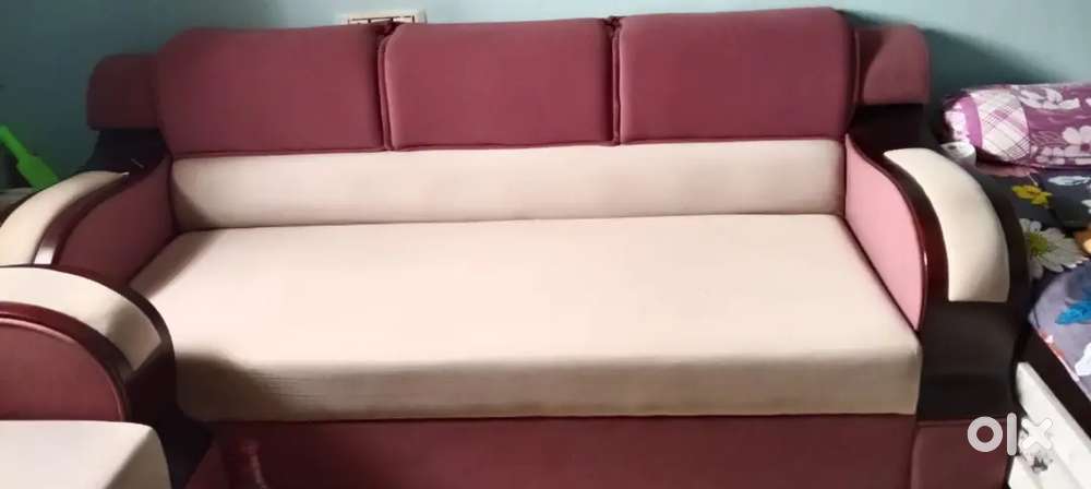 5 seater sofa